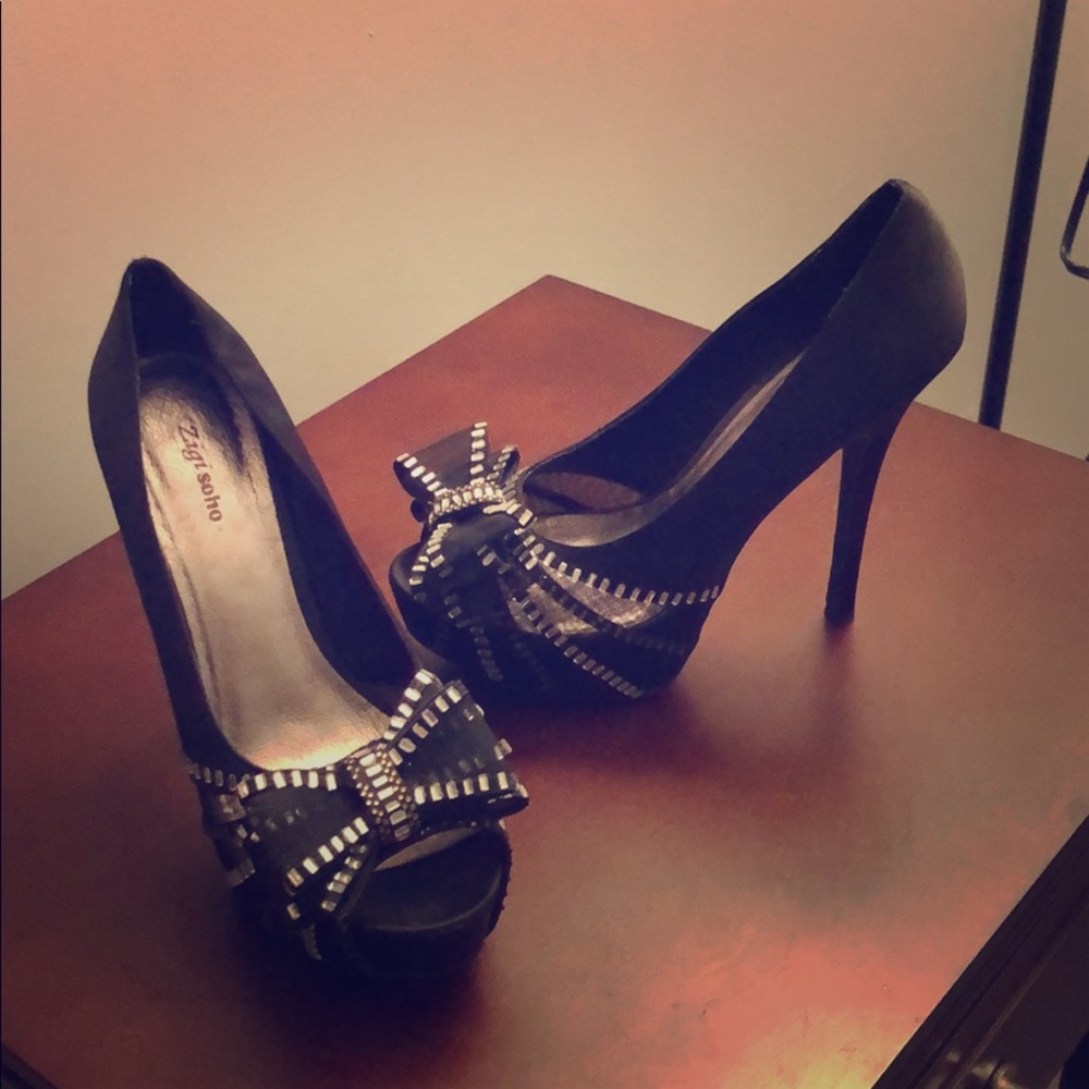 BLack & Silver Diva
